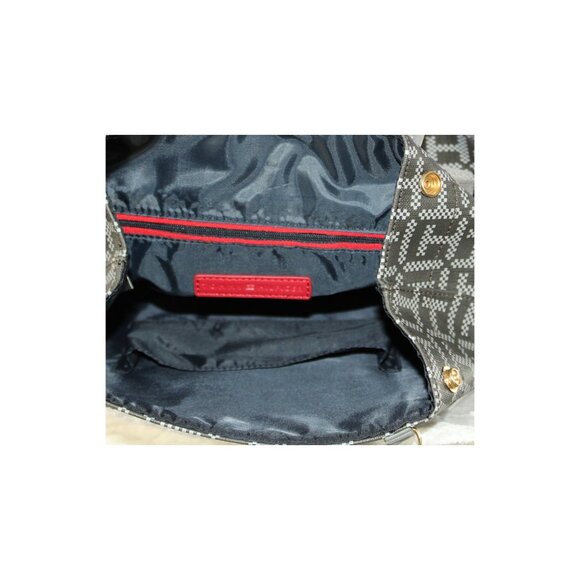 TOMMY HILFIGER 3-PC BACKPACK SET — BACKPACK + MATCHING POUCH + LARGE WRISTLET - Picture 8 of 15